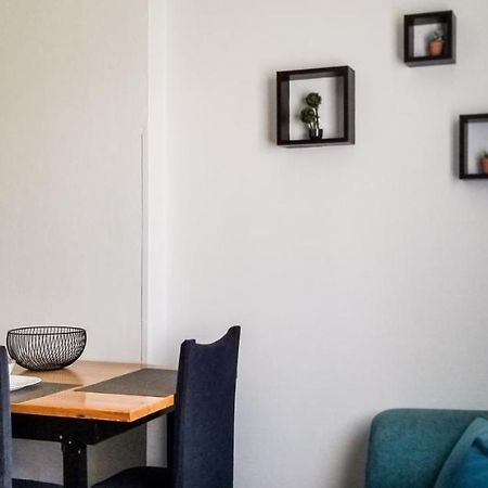 Spacious And Cozy Apartment - Ajia Apartment Tirana Esterno foto