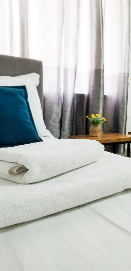 Spacious And Cozy Apartment - Ajia Apartment Tirana Esterno foto